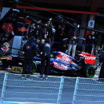 Daniel Ricciardo pits his Toro Rosso after a run