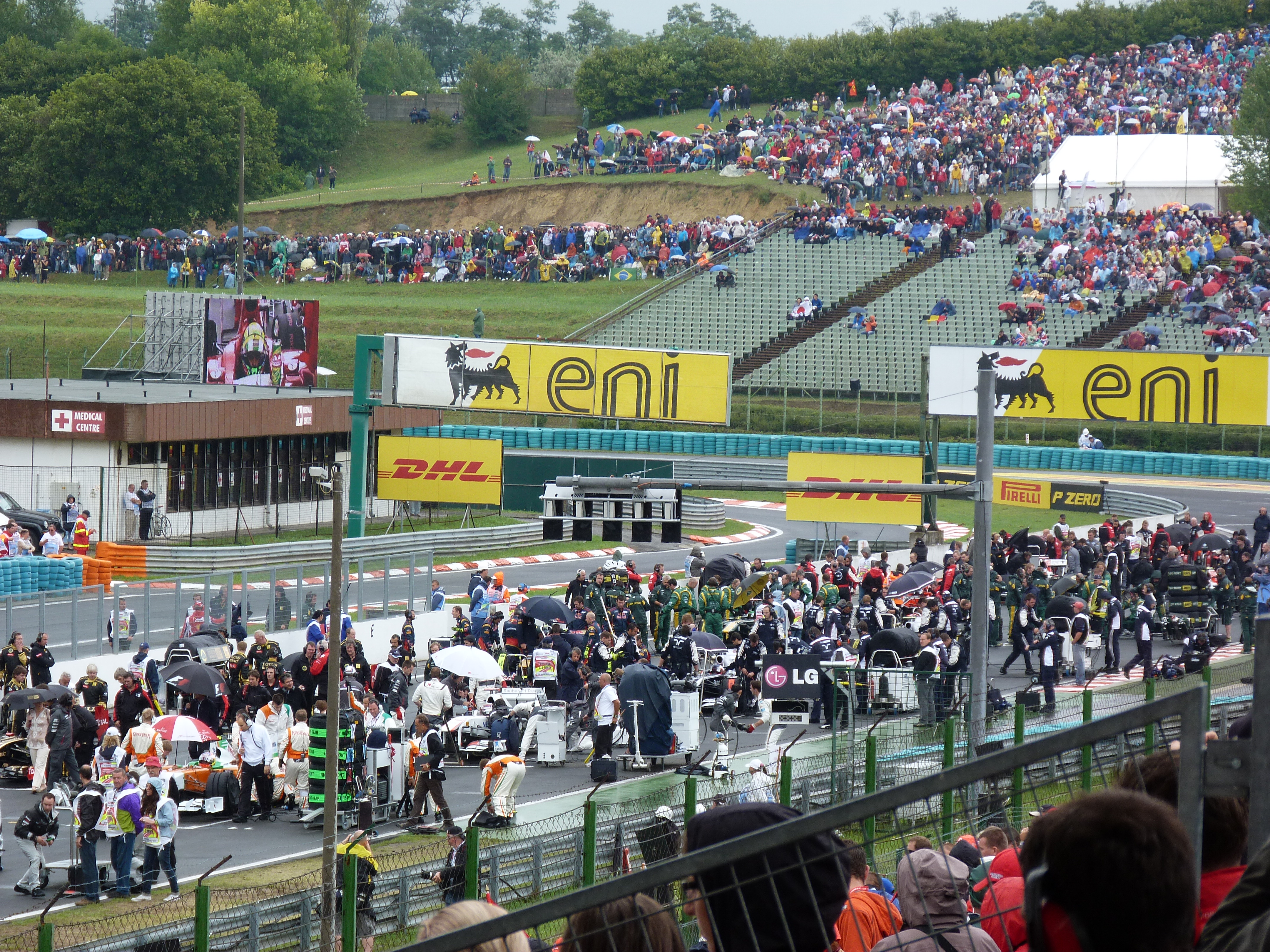 Formula_1_Hungarian_Grand_Prix_2011_(6)