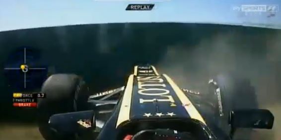 Kimi Raikkonen crashes during FP1 in Korea
