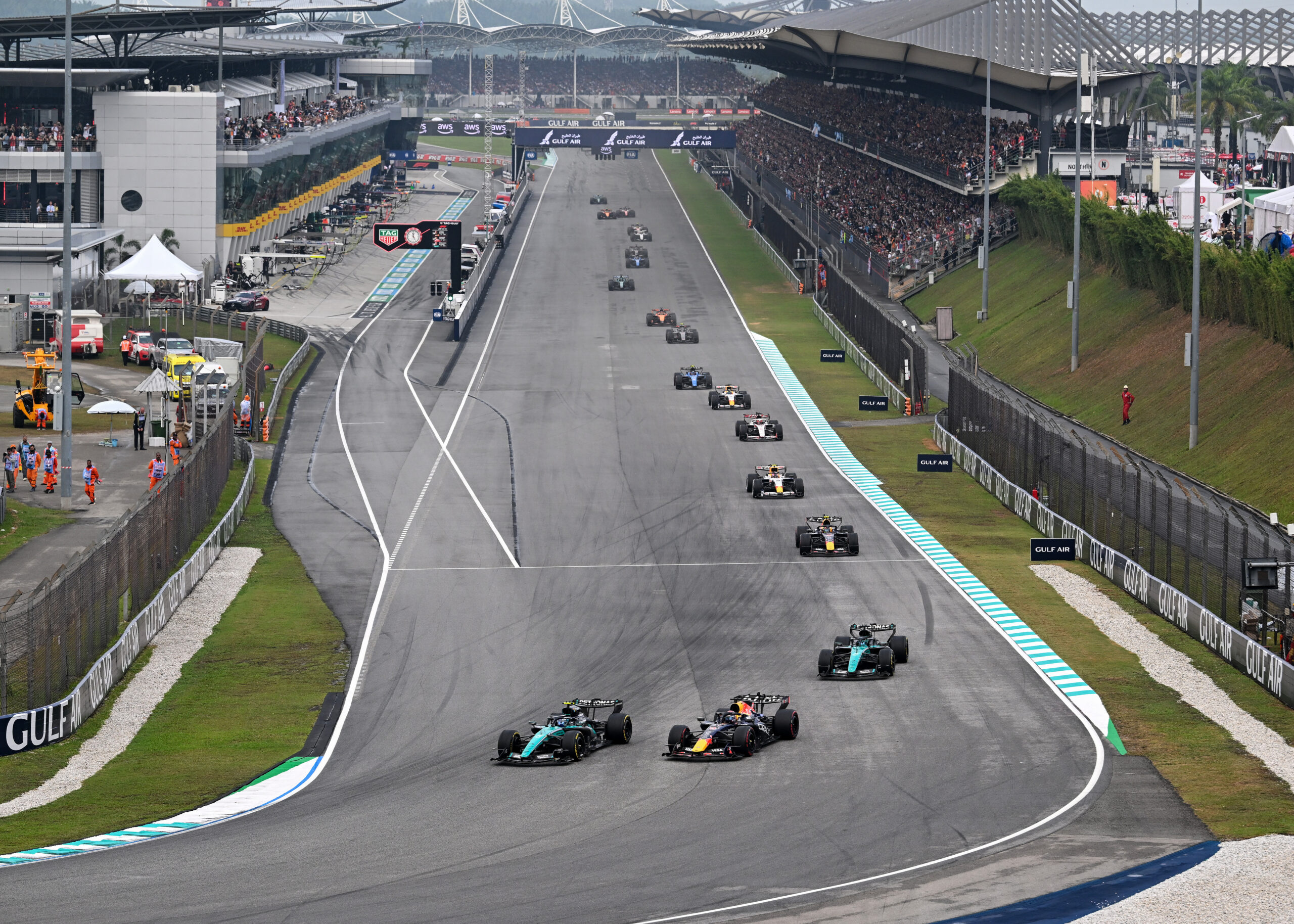 2026 Bahrain Grand Prix: Verstappen wins Sepang’s long, wet afternoon as Russell’s title hopes fade